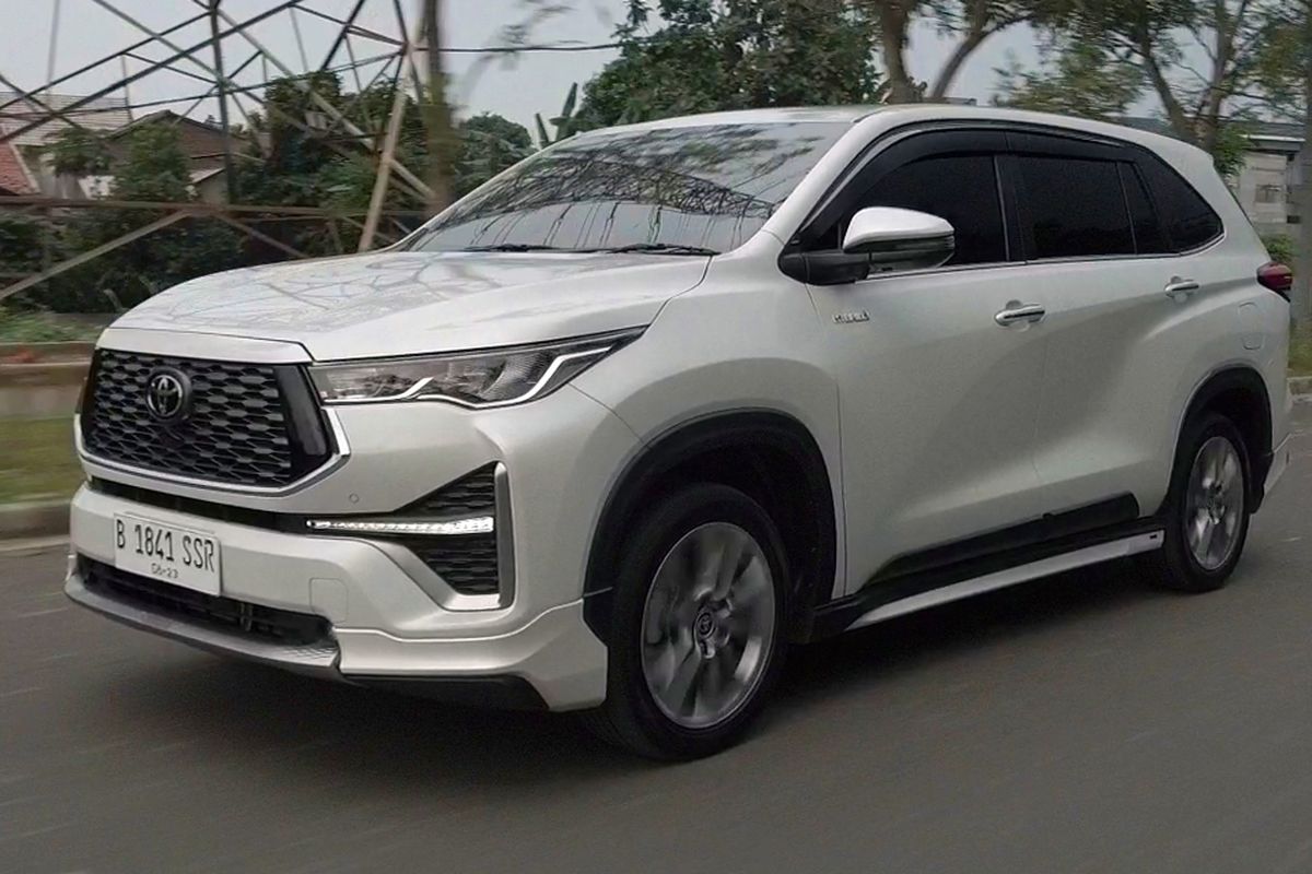 Persaingan Ketat Produsen Otomotif Global di Era Mobil Listrik